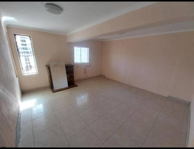 2 BEDROOM PROPERTY TO RENT IN LAUDIUM
